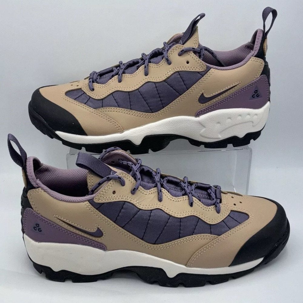 Men’s Nike ACG Tan and Purple Sneakers Size 4